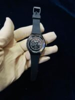 Modern Ladies Watch Rubber Strap Black Dial