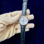 Ladies Classic Watch Minimal Dial