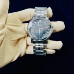 Men Classic Watch Black Dial Steel Chain